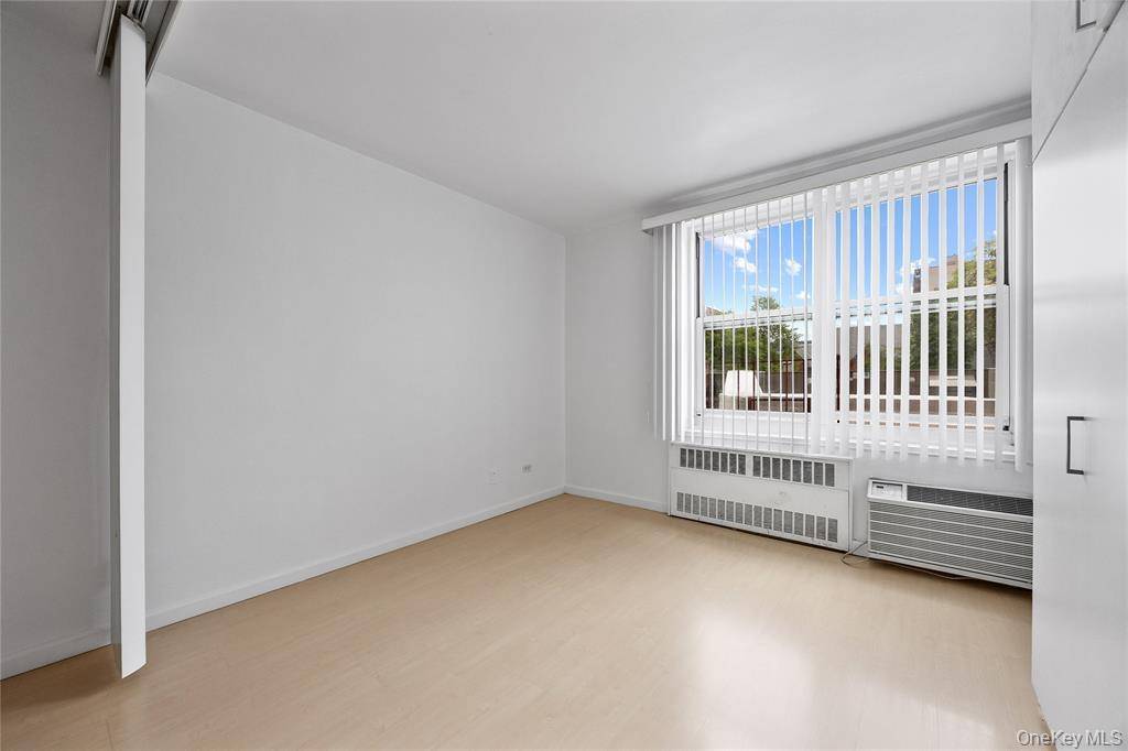 142-05 Roosevelt AVE #331, Flushing, NY 11354