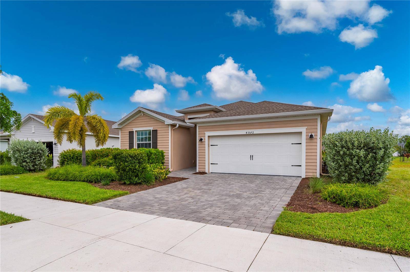 43572 TREADWAY DR, Punta Gorda, FL 33982