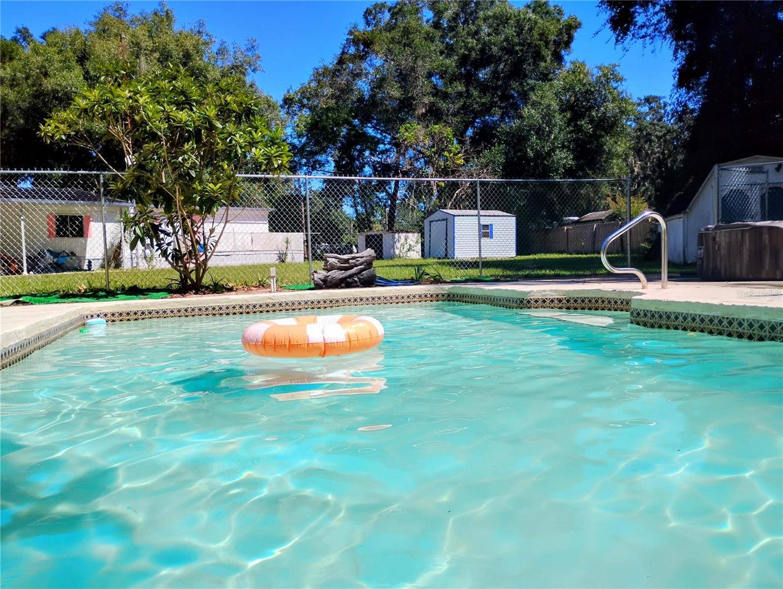 17396 SE 66TH PL, Ocklawaha, FL 32179