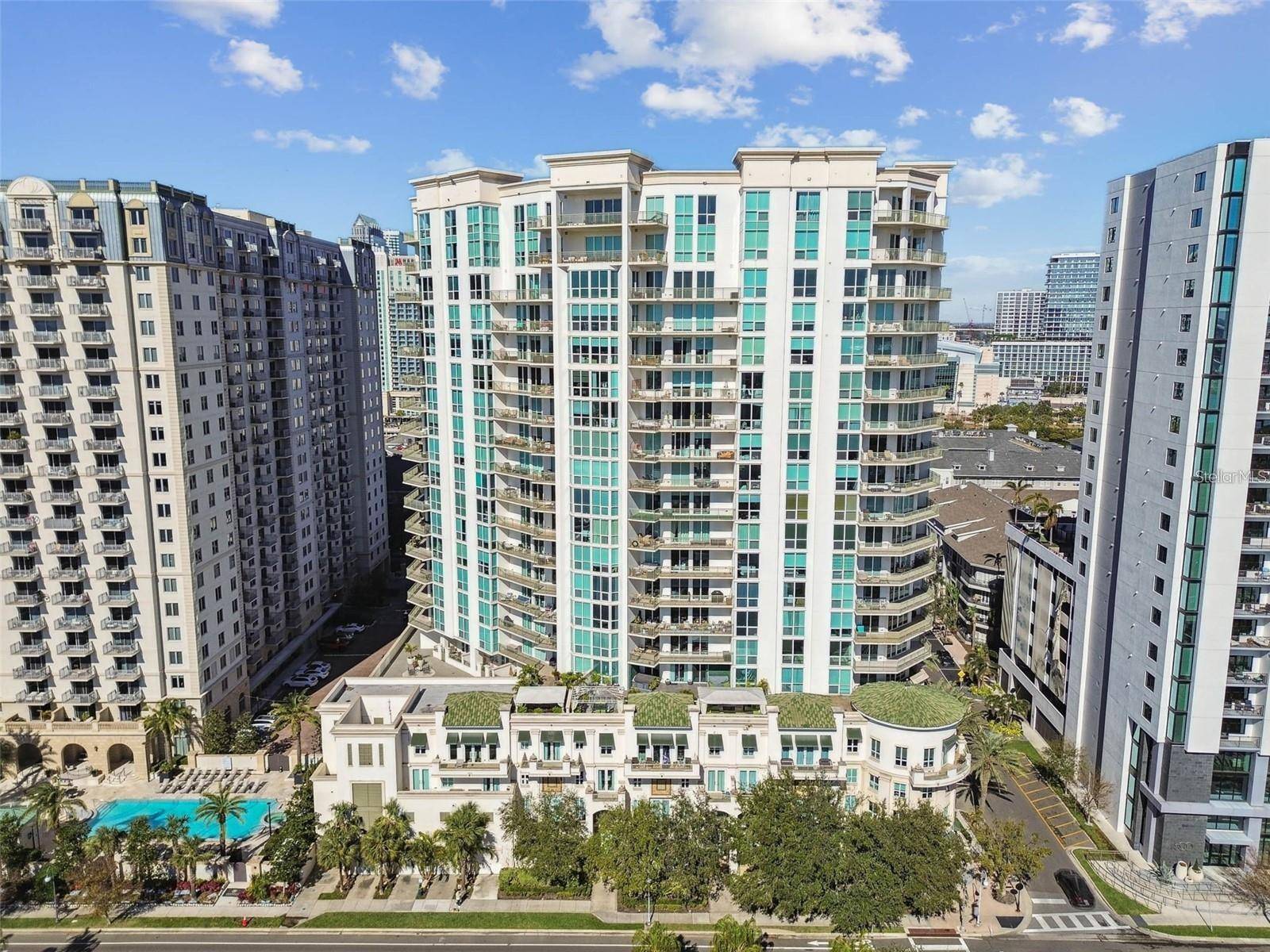 450 KNIGHTS RUN AVE #1004, Tampa, FL 33602