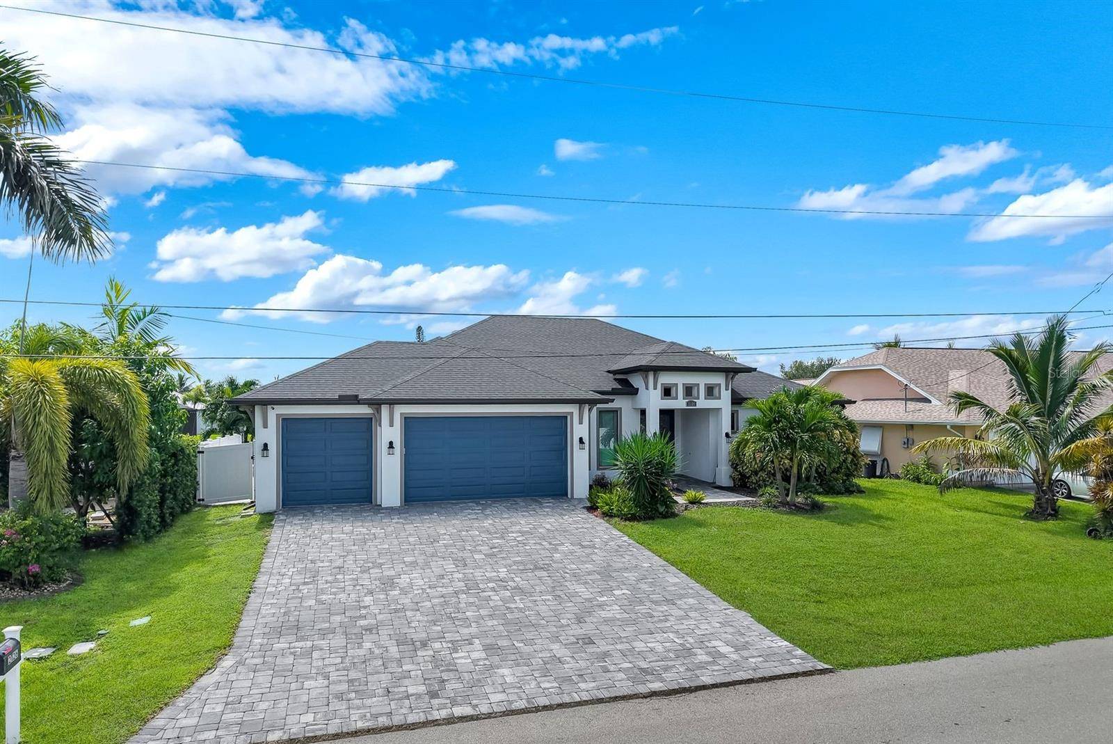 2126 NE 2ND ST, Cape Coral, FL 33909