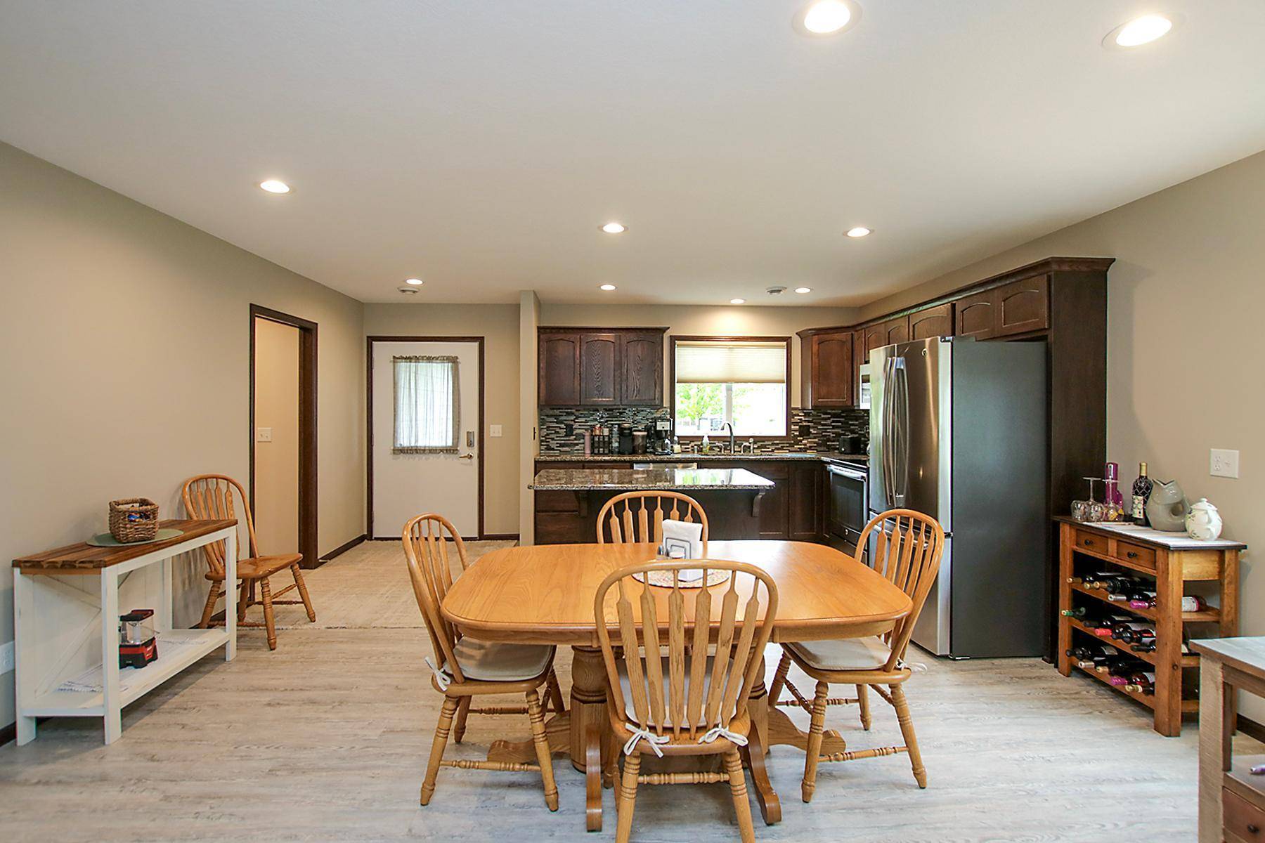1367 Heritage AVE NW, Hutchinson, MN 55350