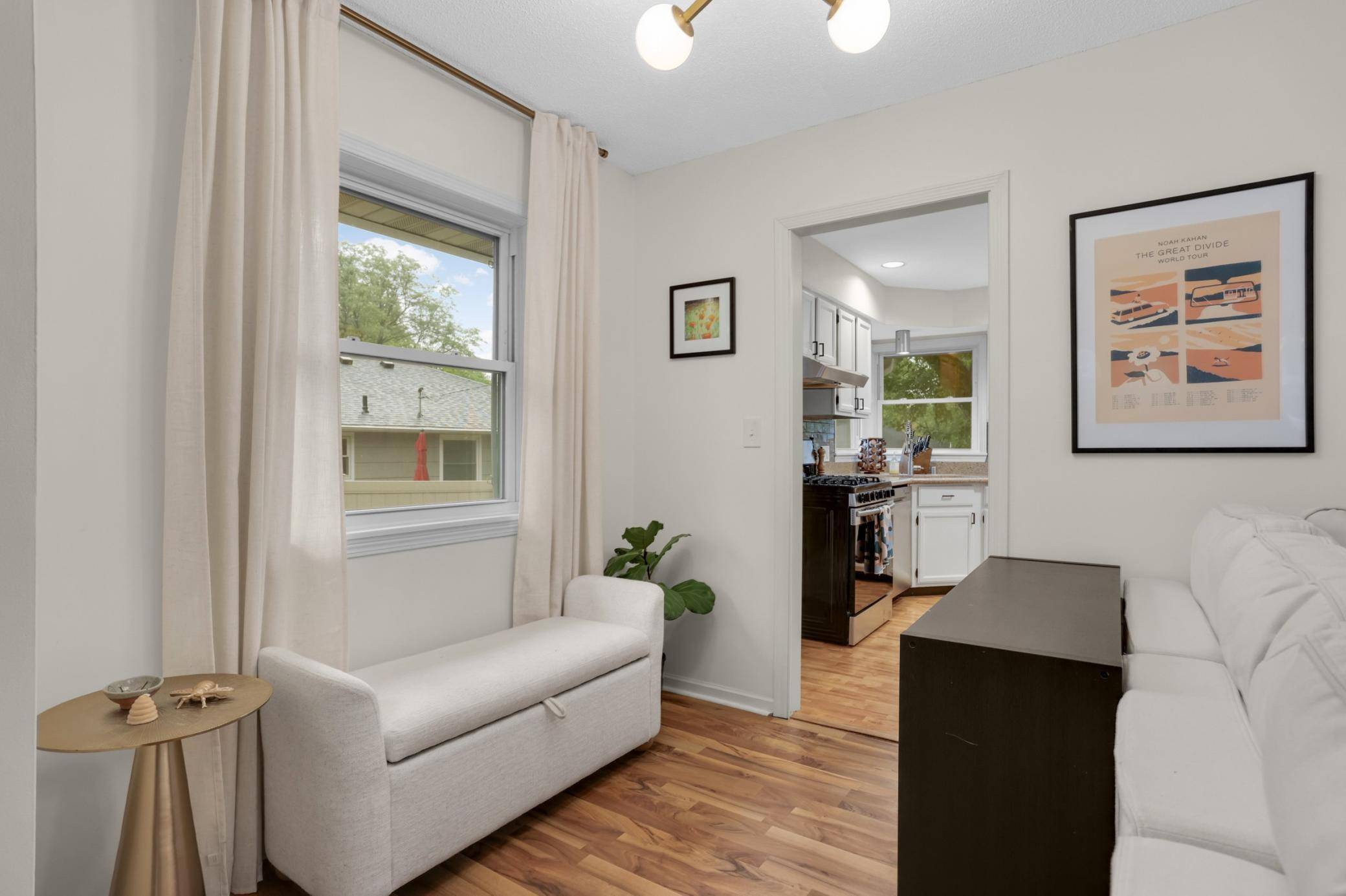 1405 Independence AVE S, Saint Louis Park, MN 55426
