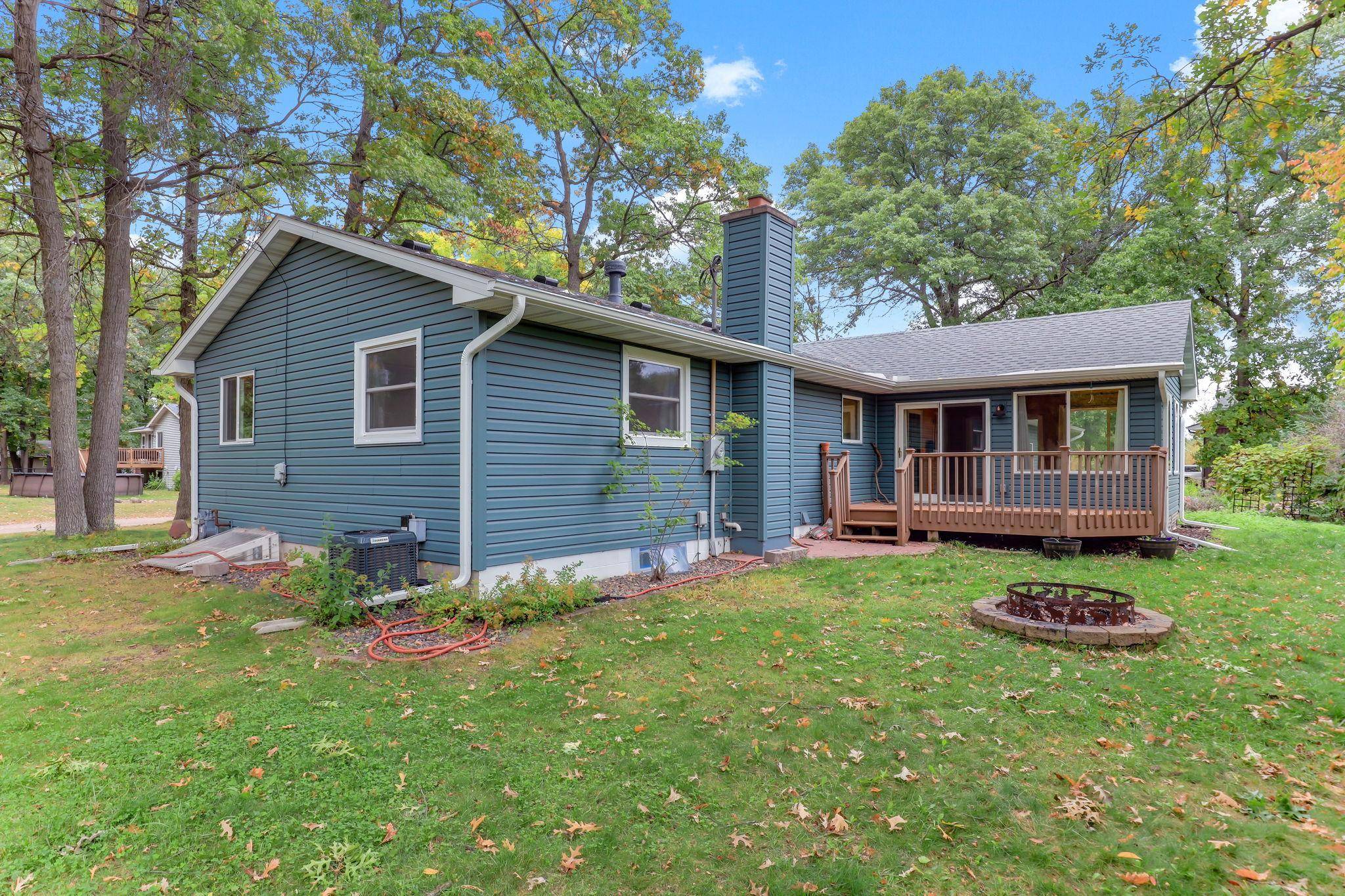 114 Woodland CIR, Princeton, MN 55371