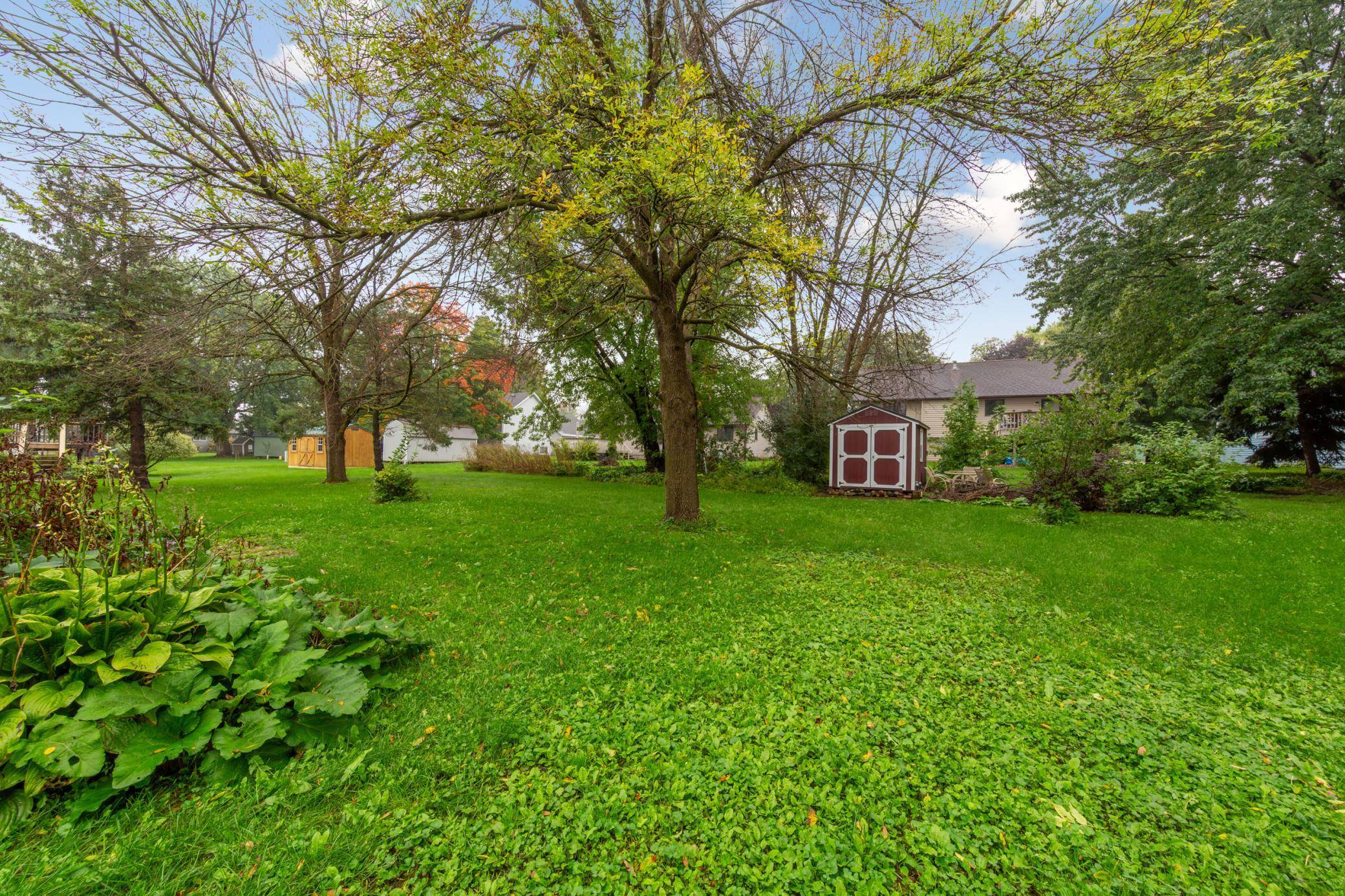 8 Aspen CT, Faribault, MN 55021