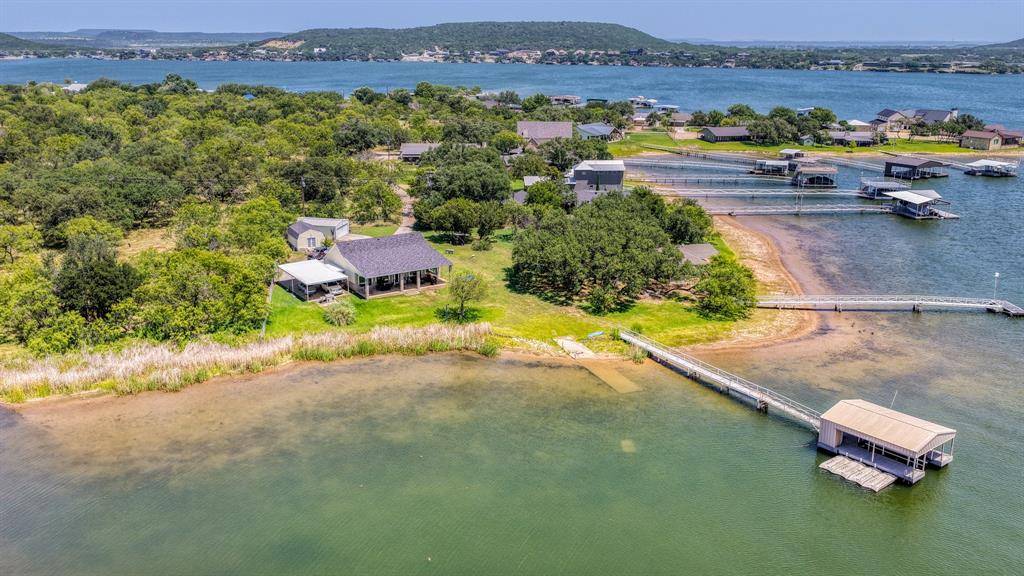 1011 Firewheel Trail, Graford, TX 76449
