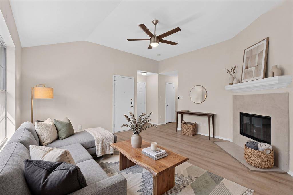 942 Algonquin Drive, Dallas, TX 75217