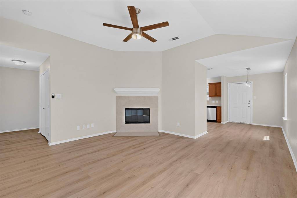 942 Algonquin Drive, Dallas, TX 75217