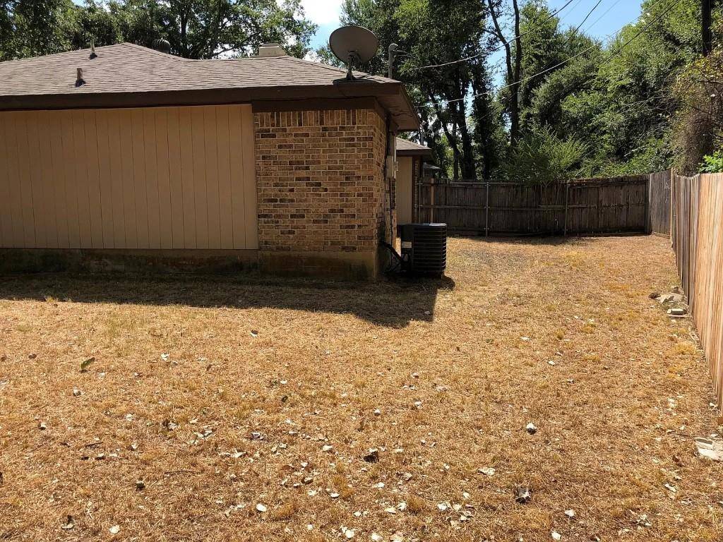 211 Alston Court, Mansfield, TX 76063