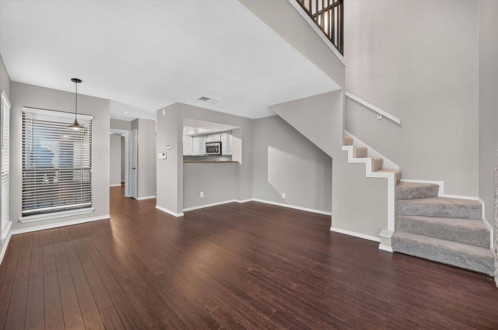 2311 Balsam Drive #H213, Arlington, TX 76006