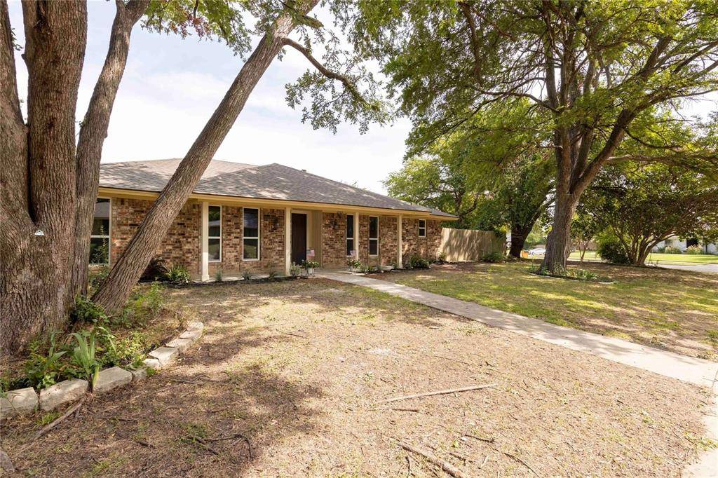 2705 Chadwick Drive, Plano, TX 75075