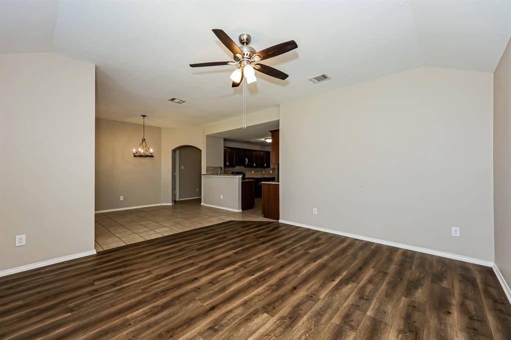 2803 Englenook Drive, Seagoville, TX 75159