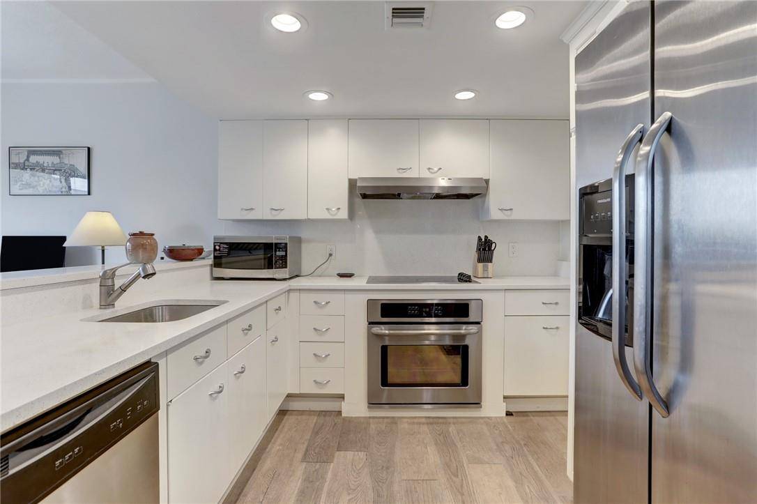 1801 Lavaca ST #3L, Austin, TX 78701