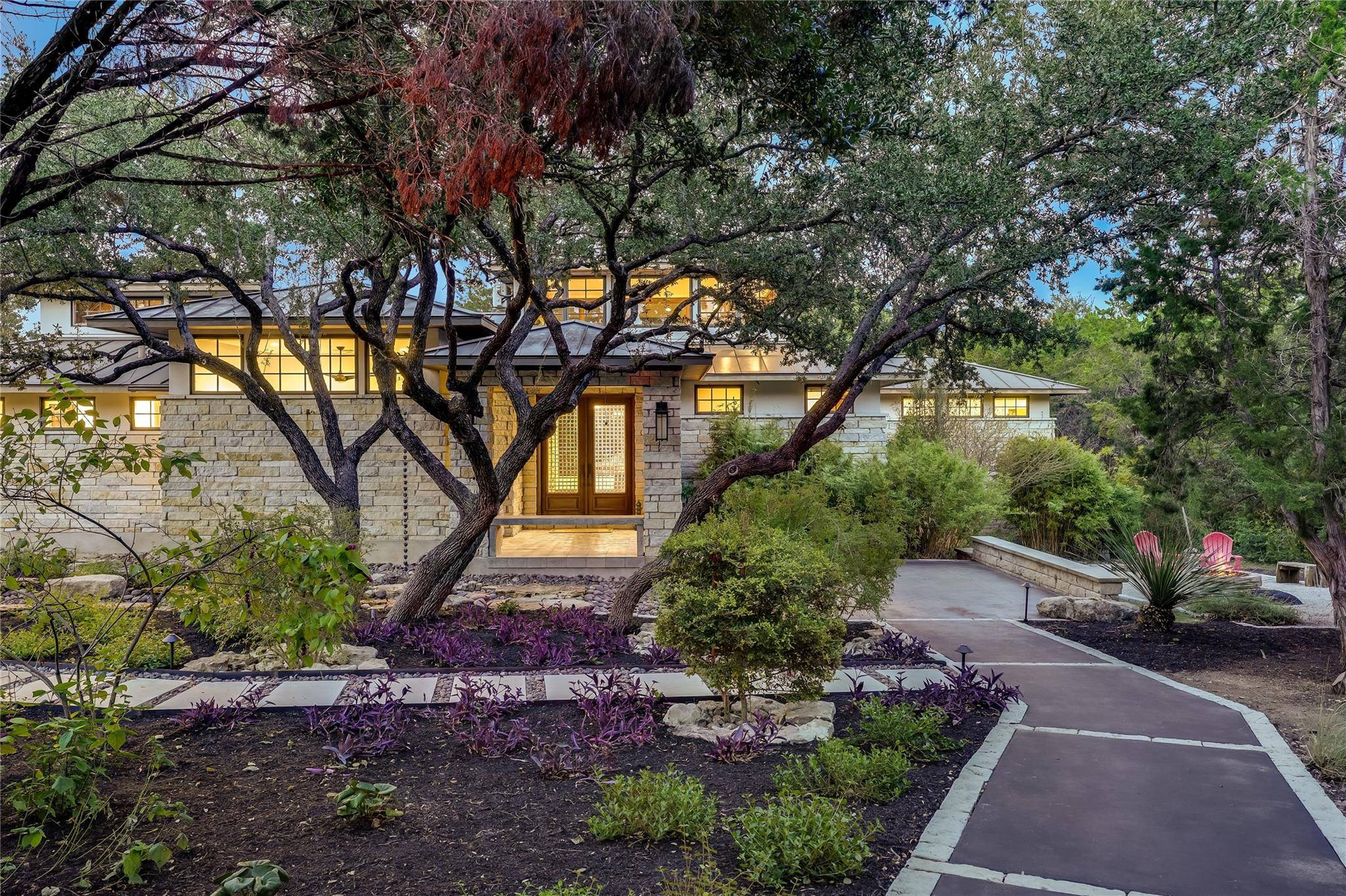 5009 Calabria CT, Austin, TX 78738