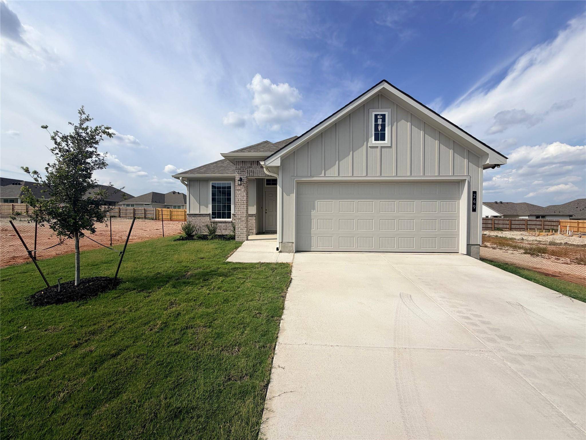 249 Lazy Lizzy RD, Jarrell, TX 76537