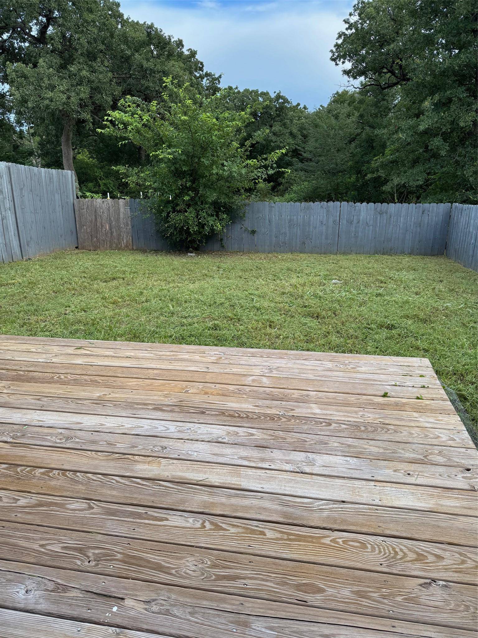 142 A VOSS PKWY #A, Cedar Creek, TX 78612