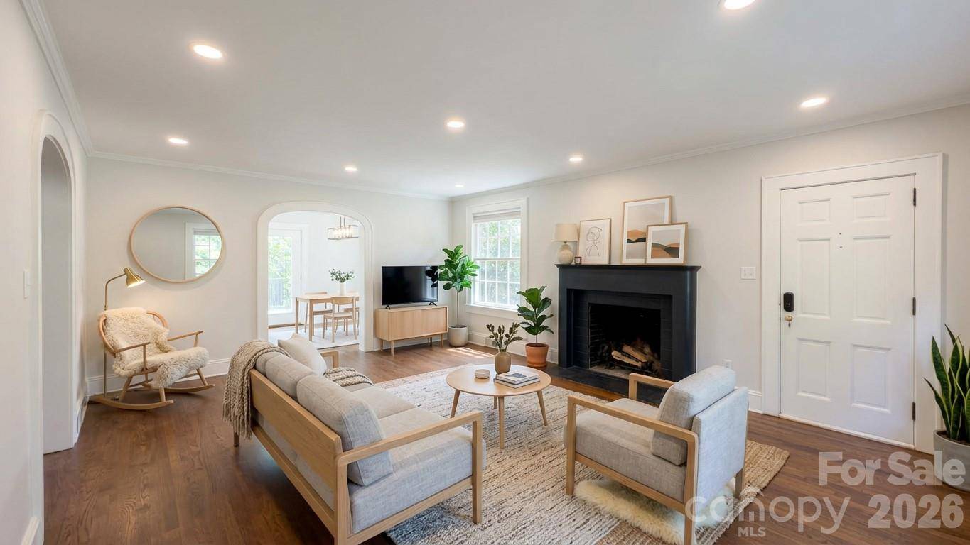 431 9th ST NW, Hickory, NC 28601