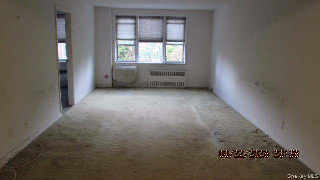 4 Sadore LN #7J, Yonkers, NY 10710