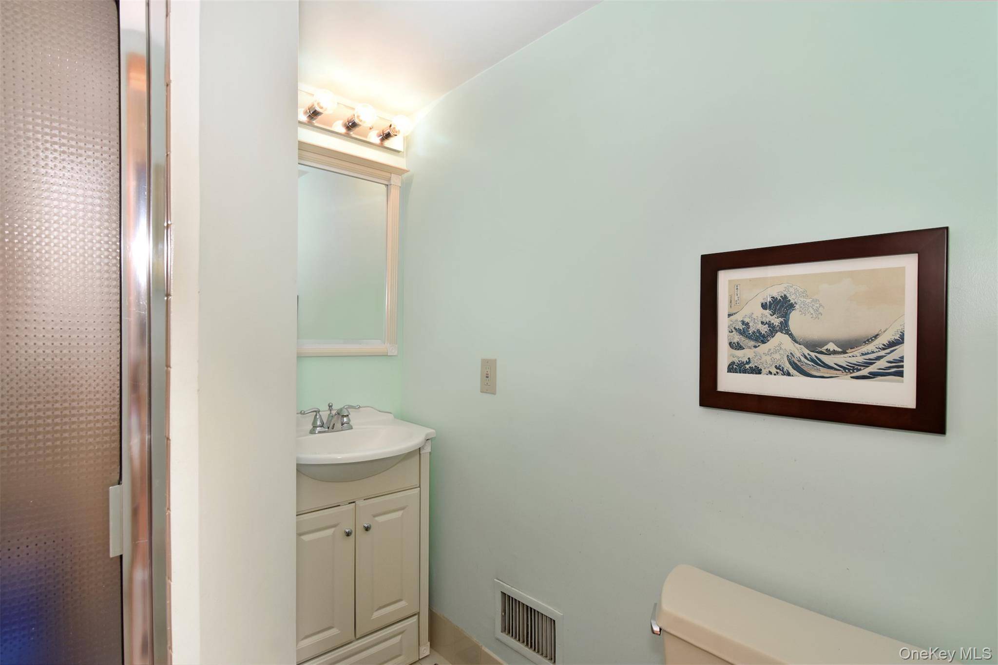 26 Sunnyside PL, Irvington, NY 10533