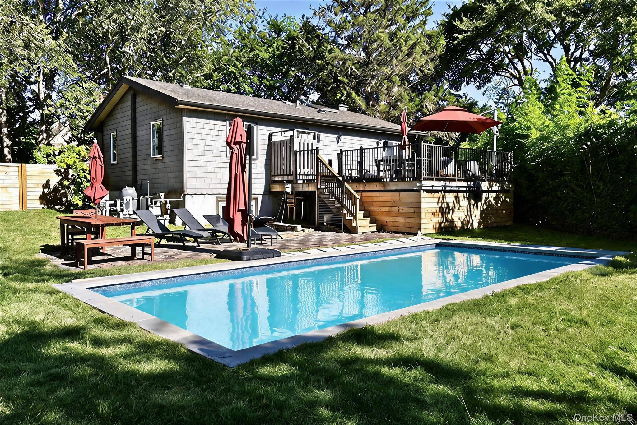 45 Fairlawn DR, Montauk, NY 11954