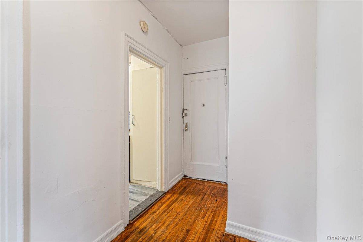 2186 Cruger AVE #4B, Bronx, NY 10462