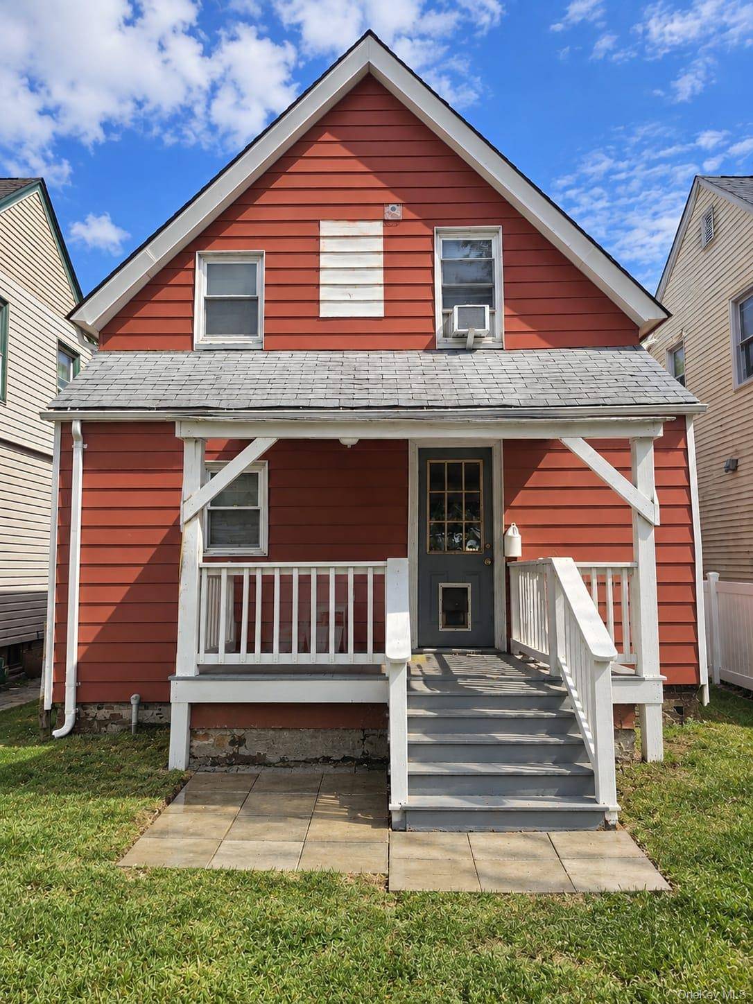 291 Clinton AVE, Cedarhurst, NY 11516