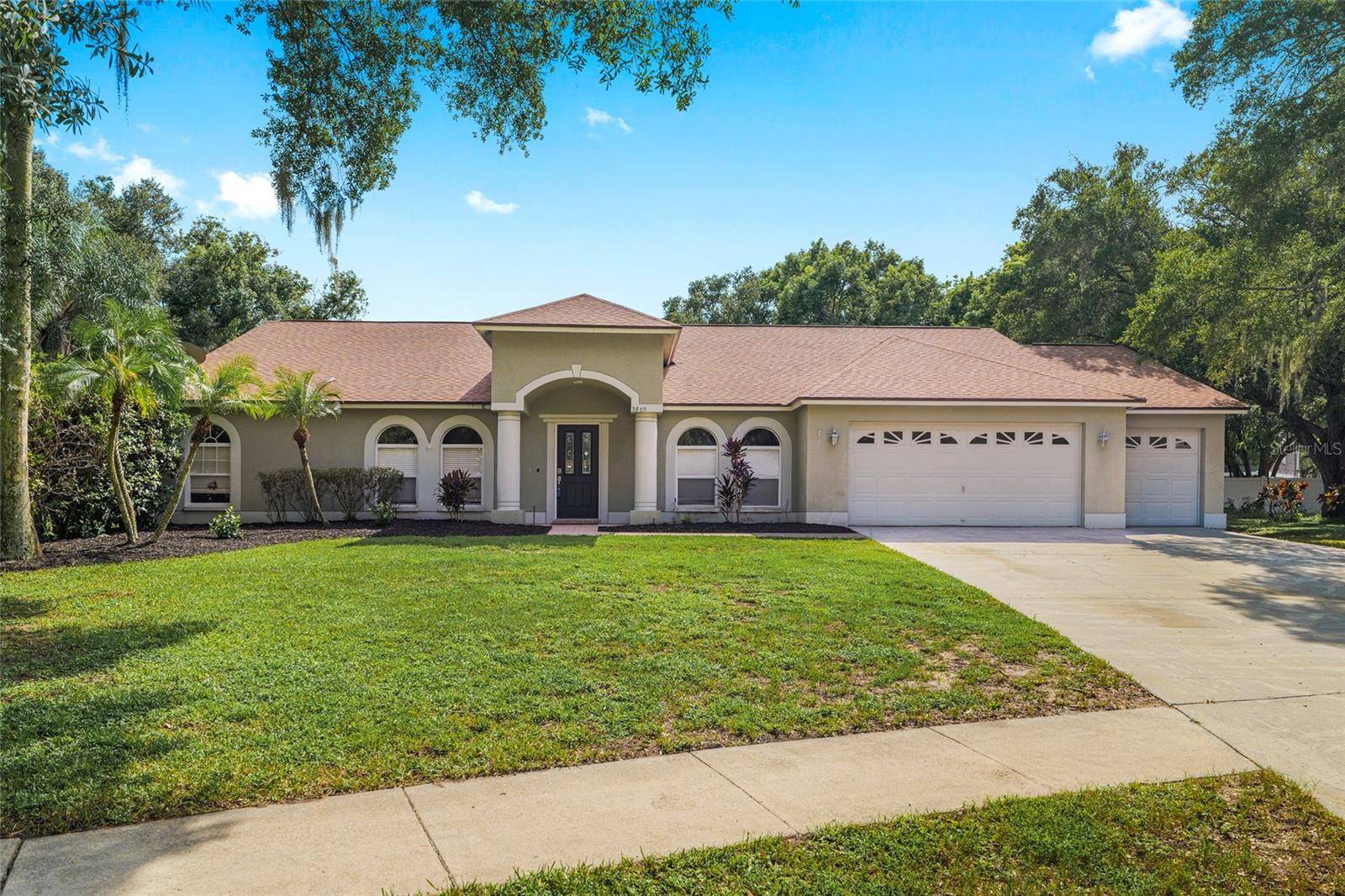 3809 HANOVER HILL DR, Valrico, FL 33596