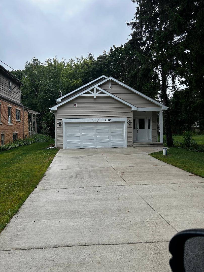 21367 W Starry LN, Lake Zurich, IL 60047