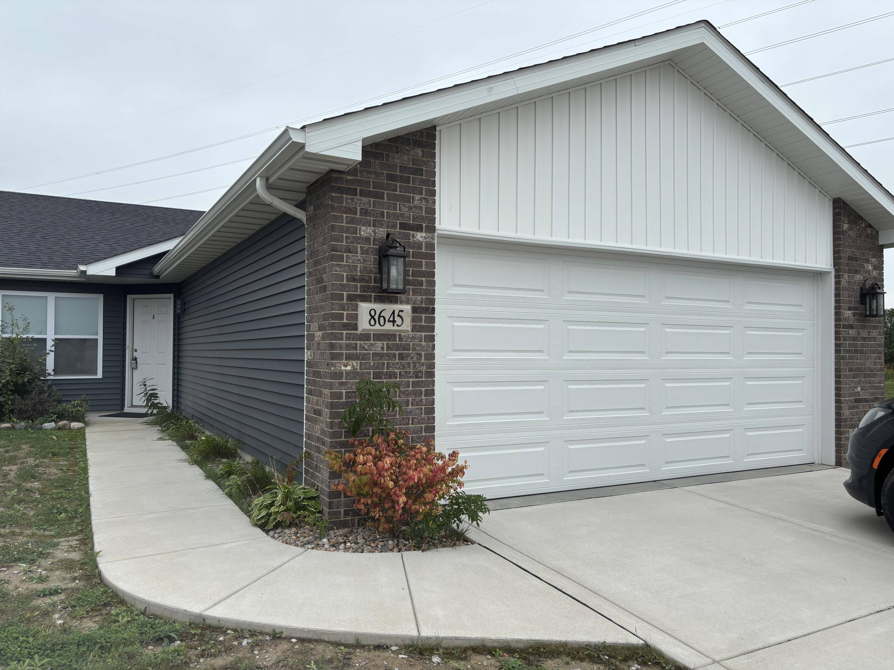8645 Madison Street, Merrillville, IN 46410