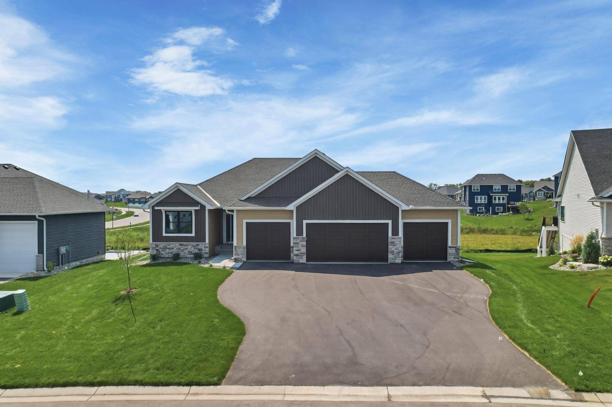 19573 Hammock AVE, Lakeville, MN 55044