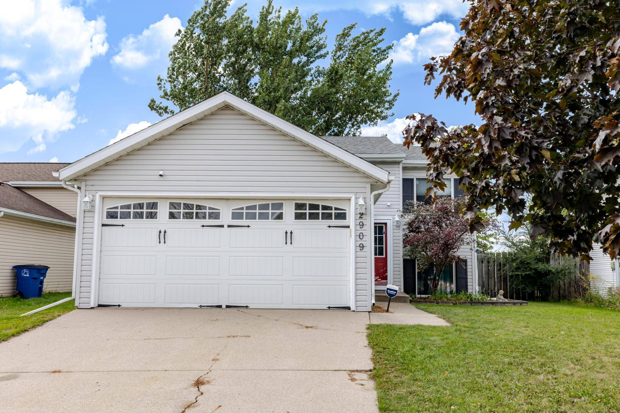 2909 29th Avenue CIR S, Moorhead, MN 56560