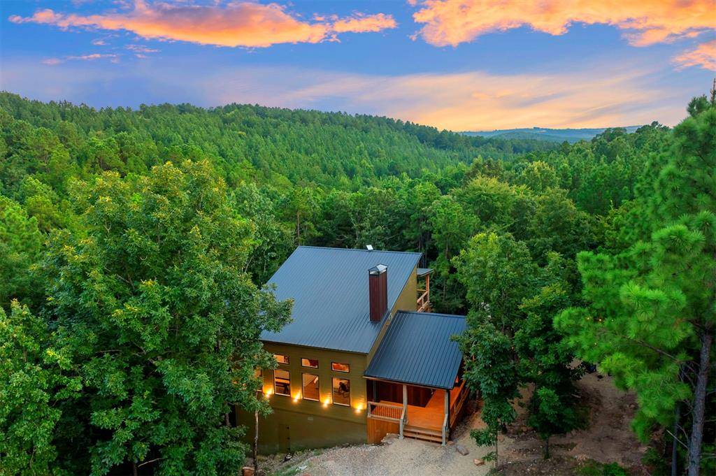64 Delilah Daze LN, Broken Bow, OK 74728