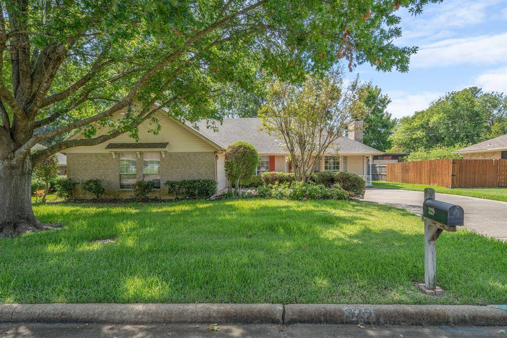 329 Jamie Way, Greenville, TX 75402