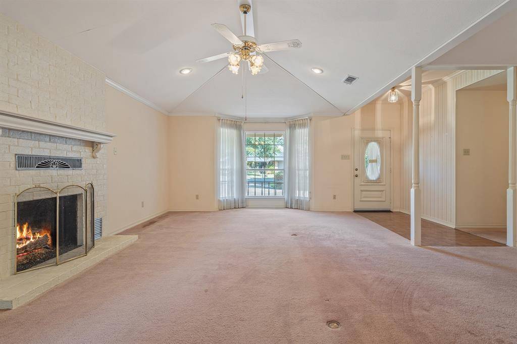329 Jamie Way, Greenville, TX 75402