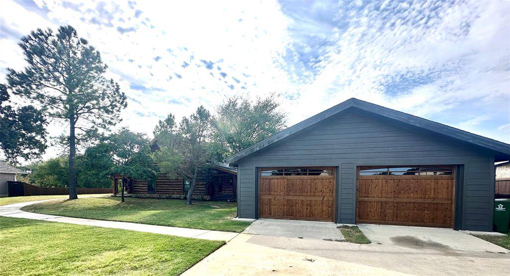 313 Pimlico Drive, Hickory Creek, TX 75065