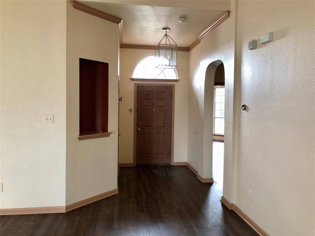 14036 Coyote Trail, Fort Worth, TX 76052