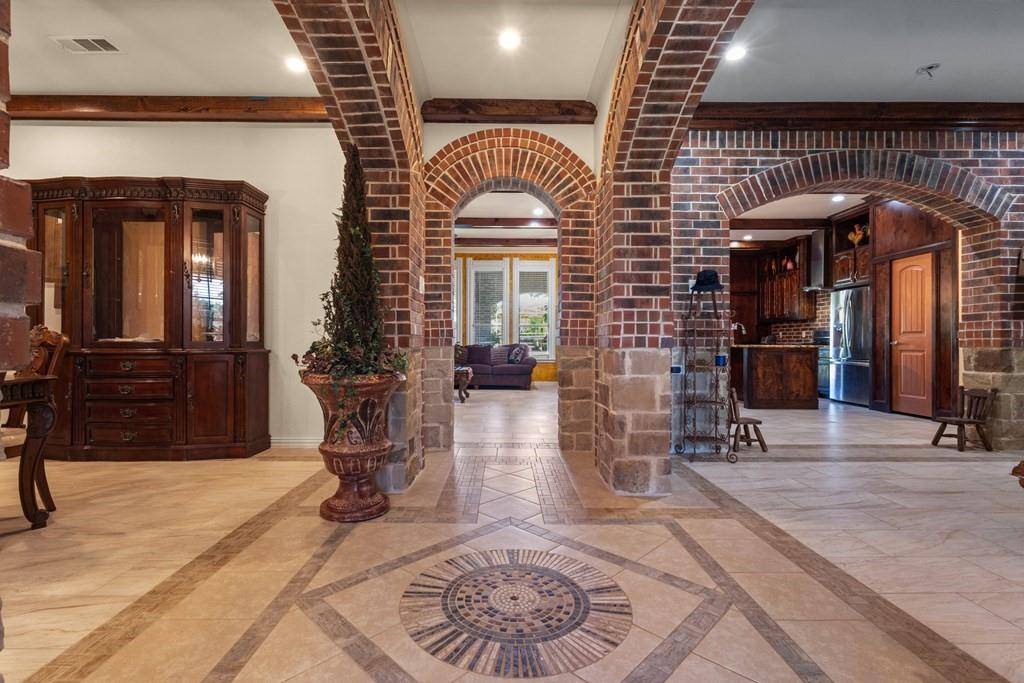 17909 Terrace Drive, Kemp, TX 75143