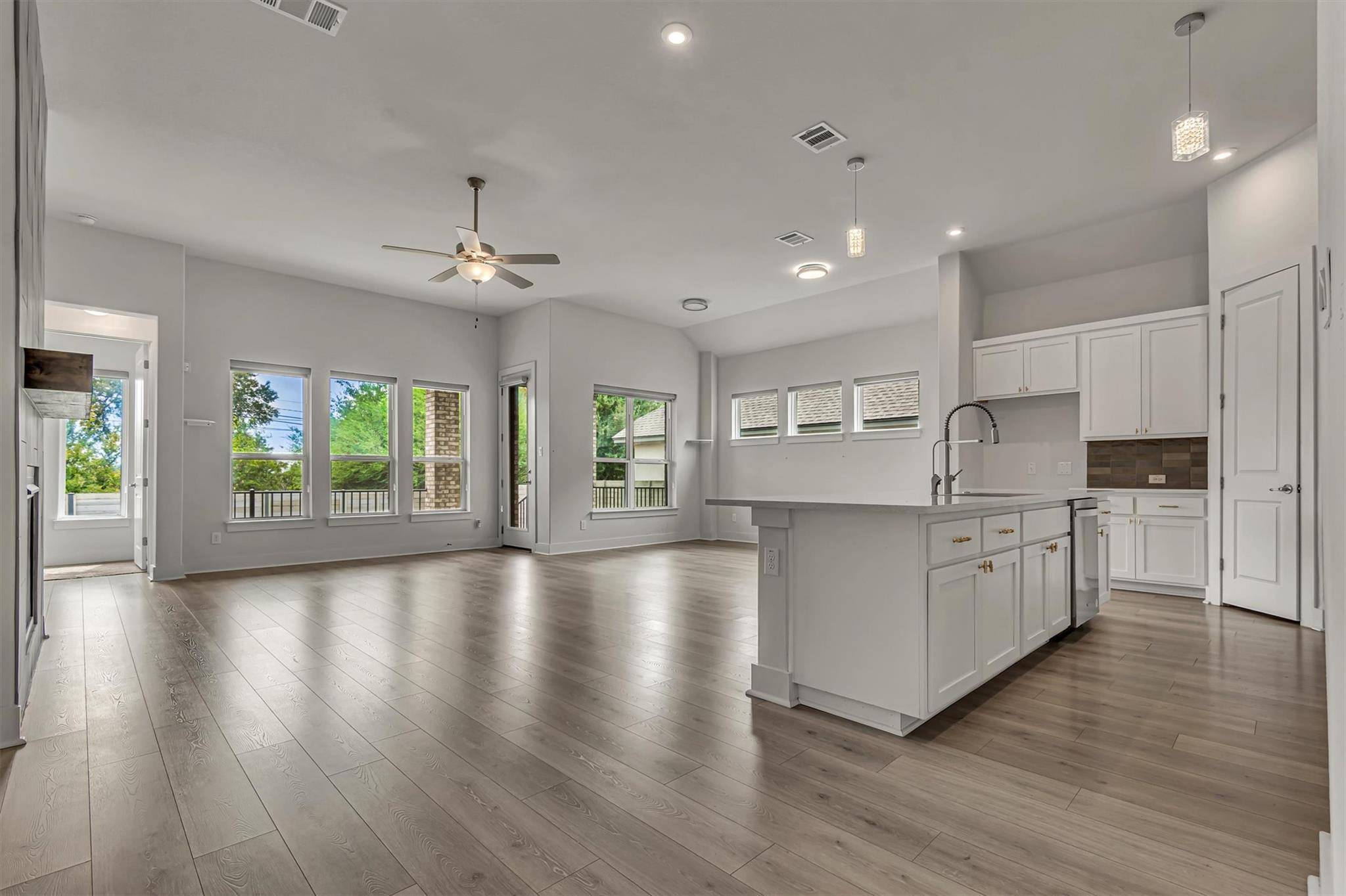 225 Belford ST, Georgetown, TX 78628