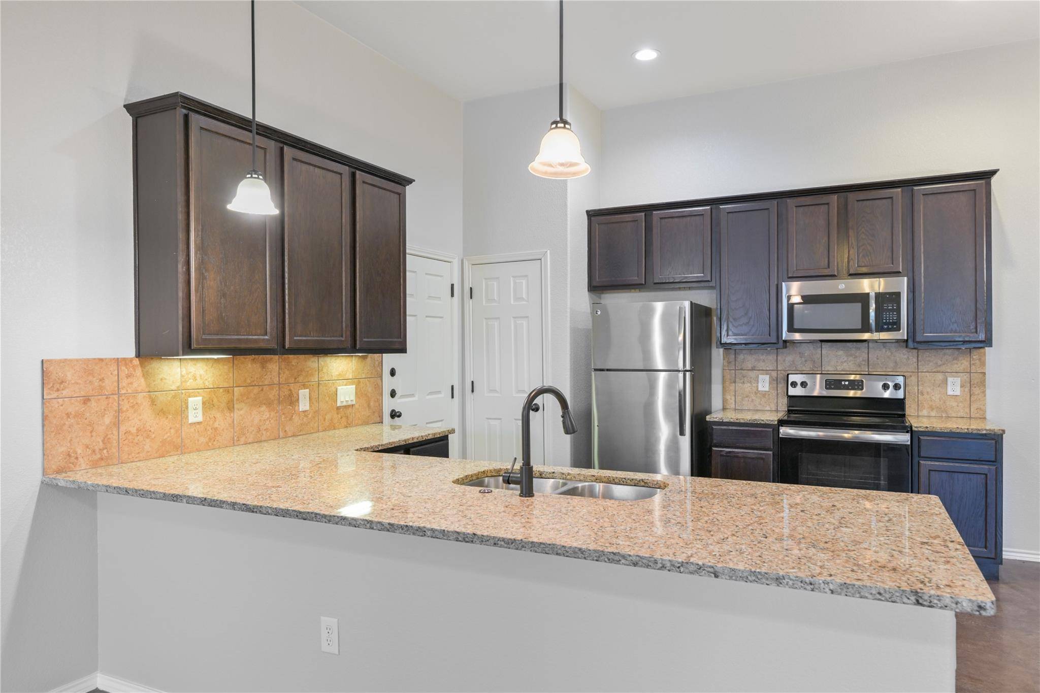 265 Joanne LOOP #A & B, Buda, TX 78610