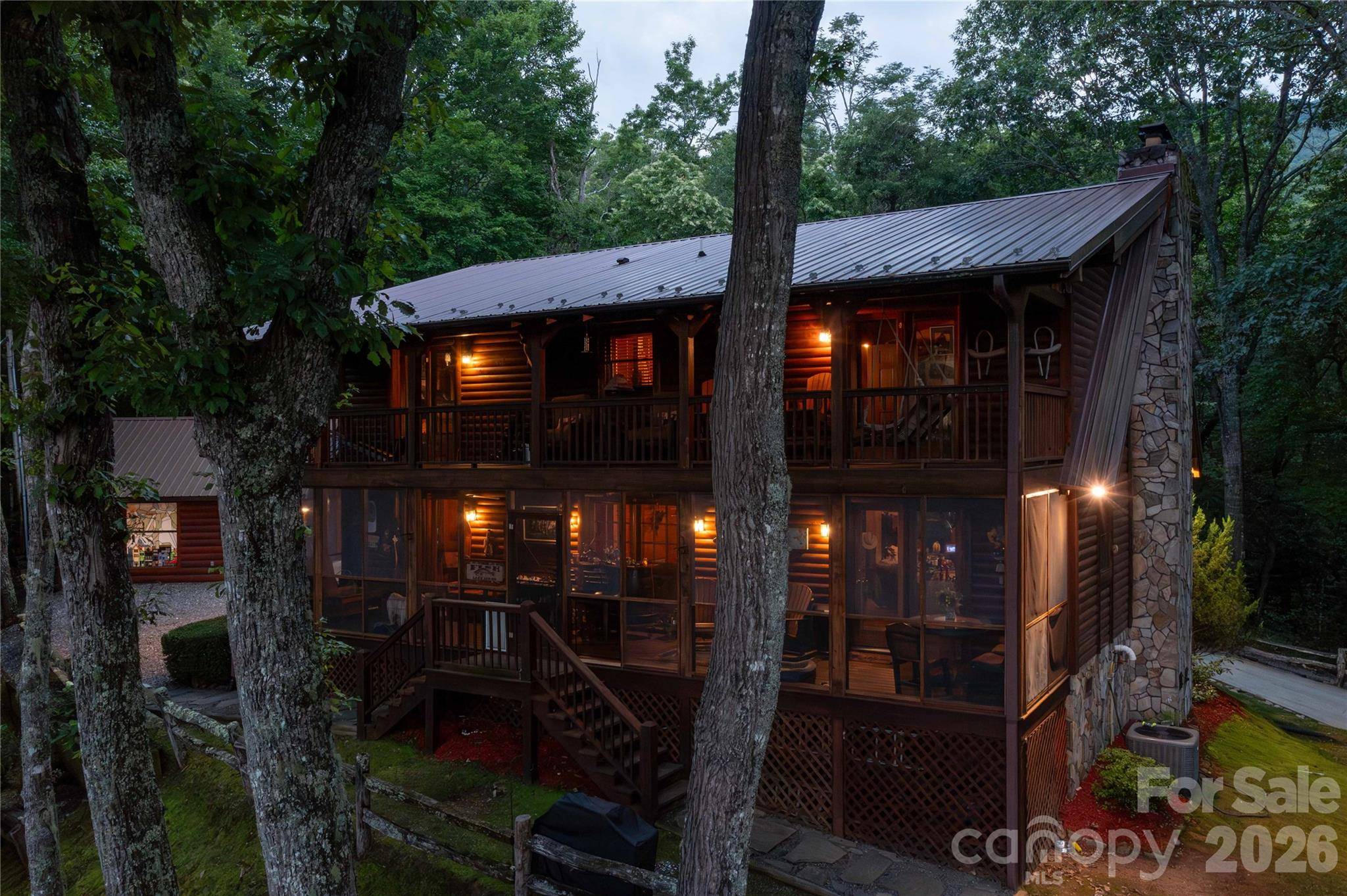 238 Falling Water DR, Burnsville, NC 28714