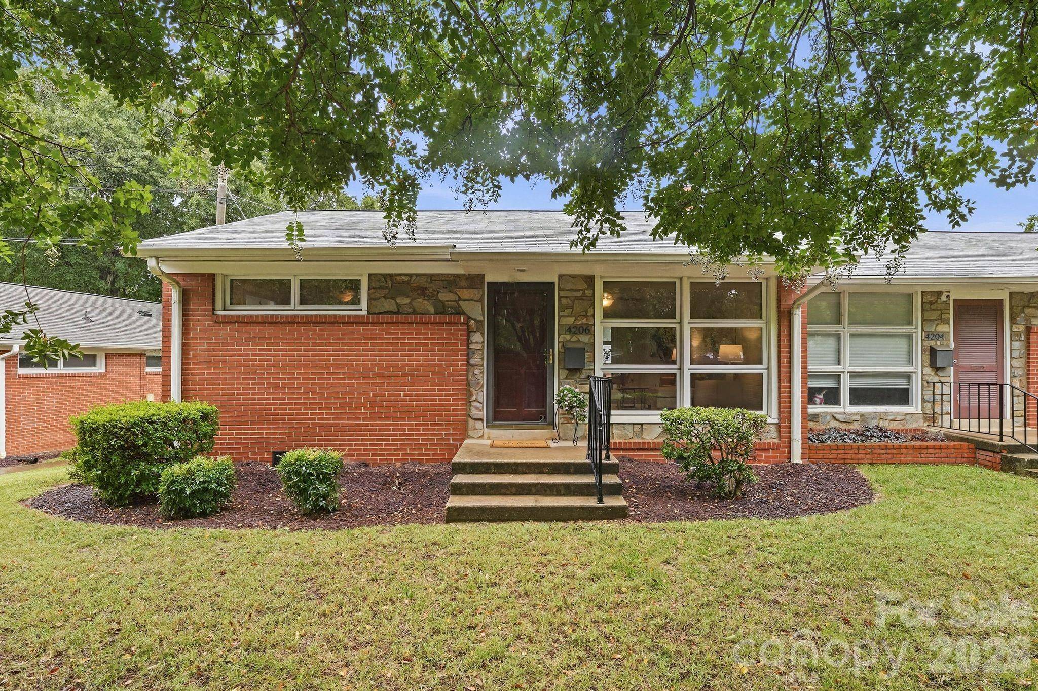 4206 Randolph RD, Charlotte, NC 28211