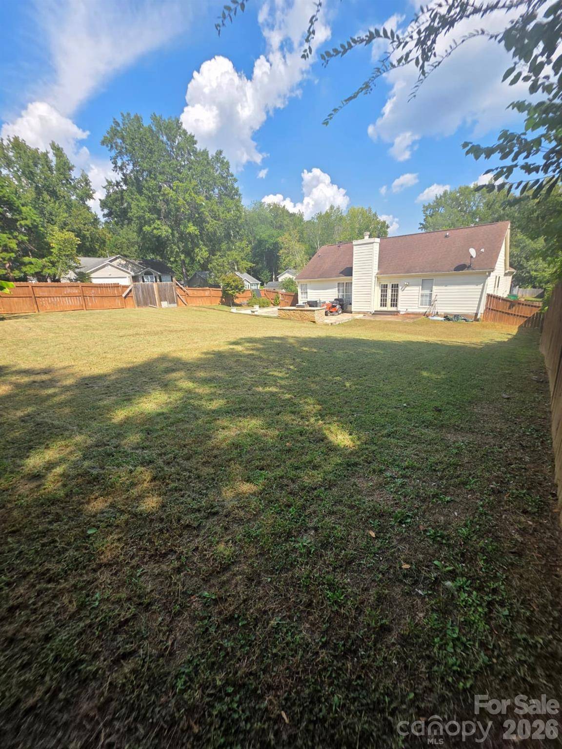 11619 Bowsby CT, Charlotte, NC 28215