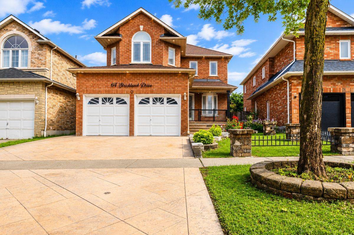 64 Strickland DR, Ajax, ON L1T 4A2