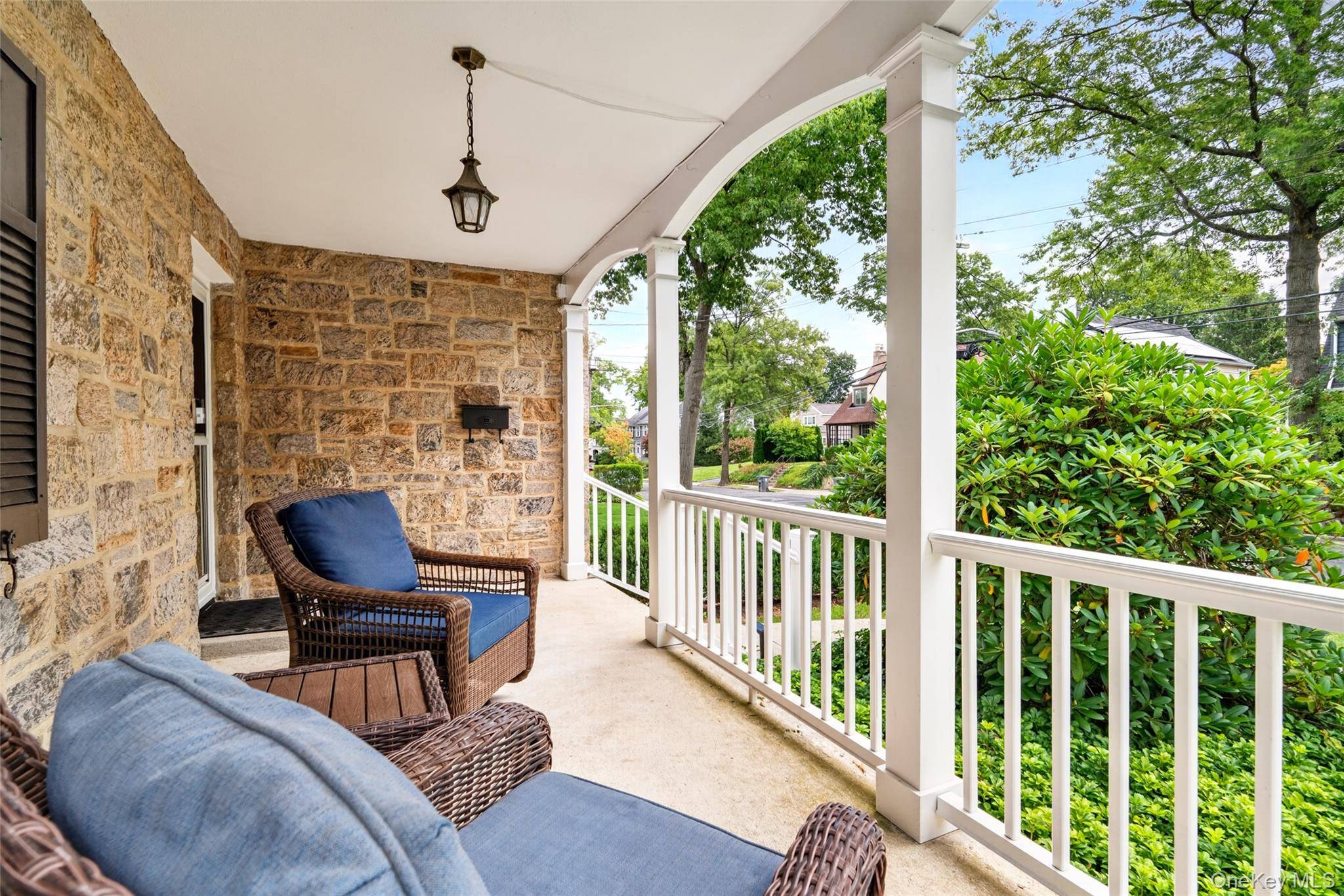 34 Smith AVE, White Plains, NY 10605