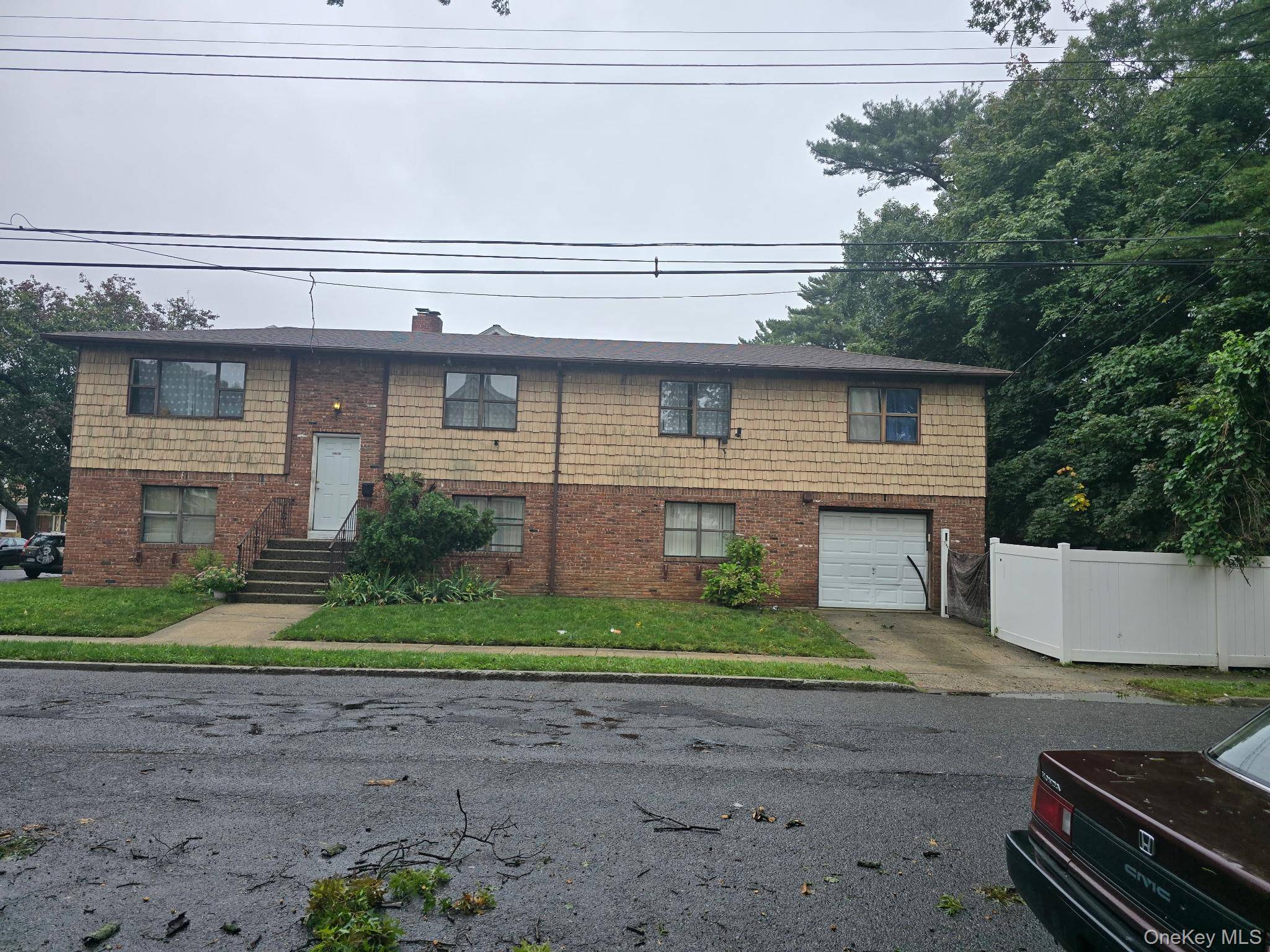 223-03 101 AVE, Queens Village, NY 11429