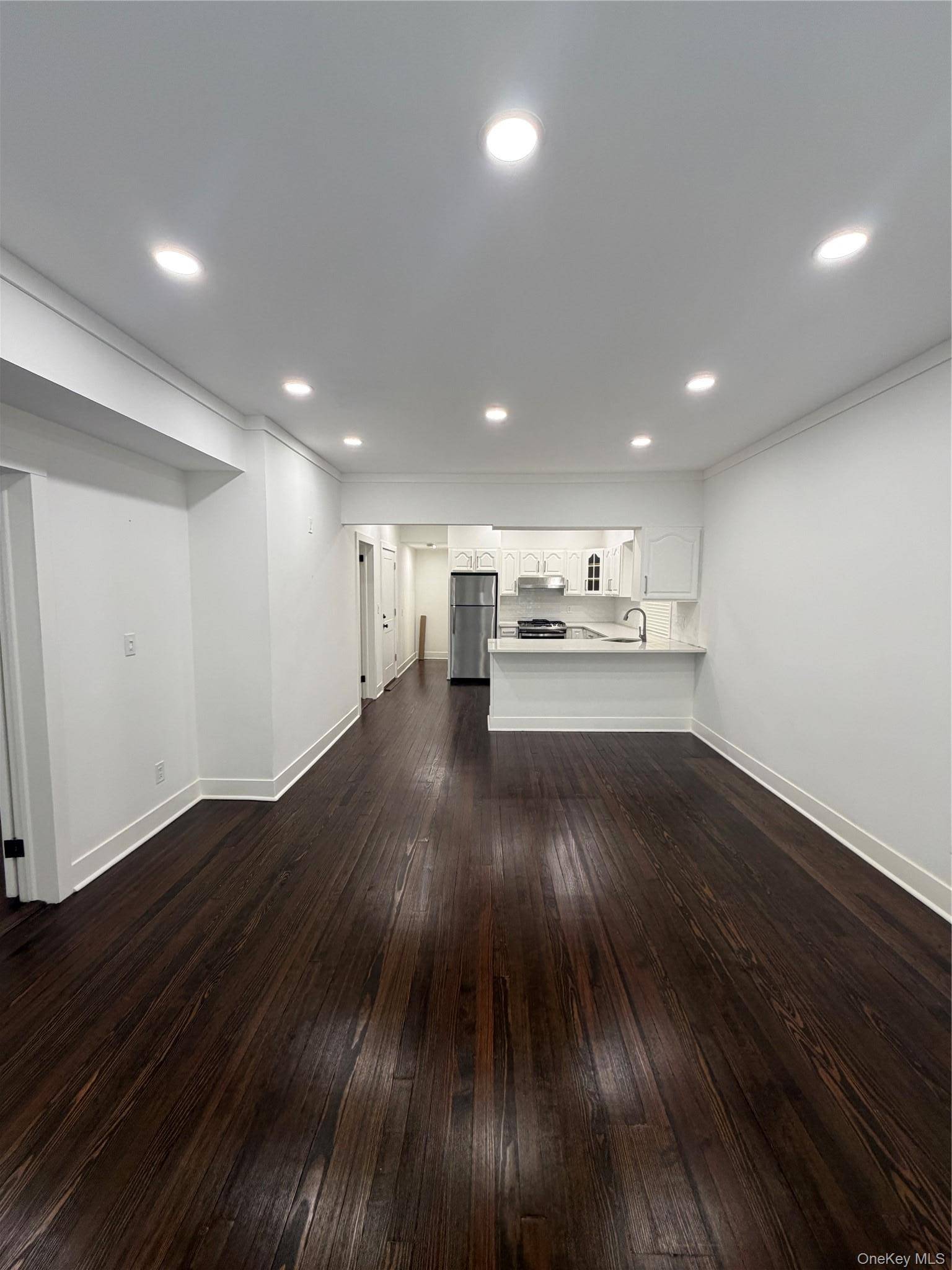 302 A Main ST #B, Huntington, NY 11743