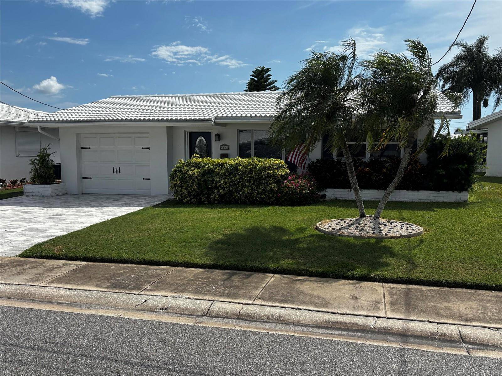 4172 100TH AVE N, Pinellas Park, FL 33782