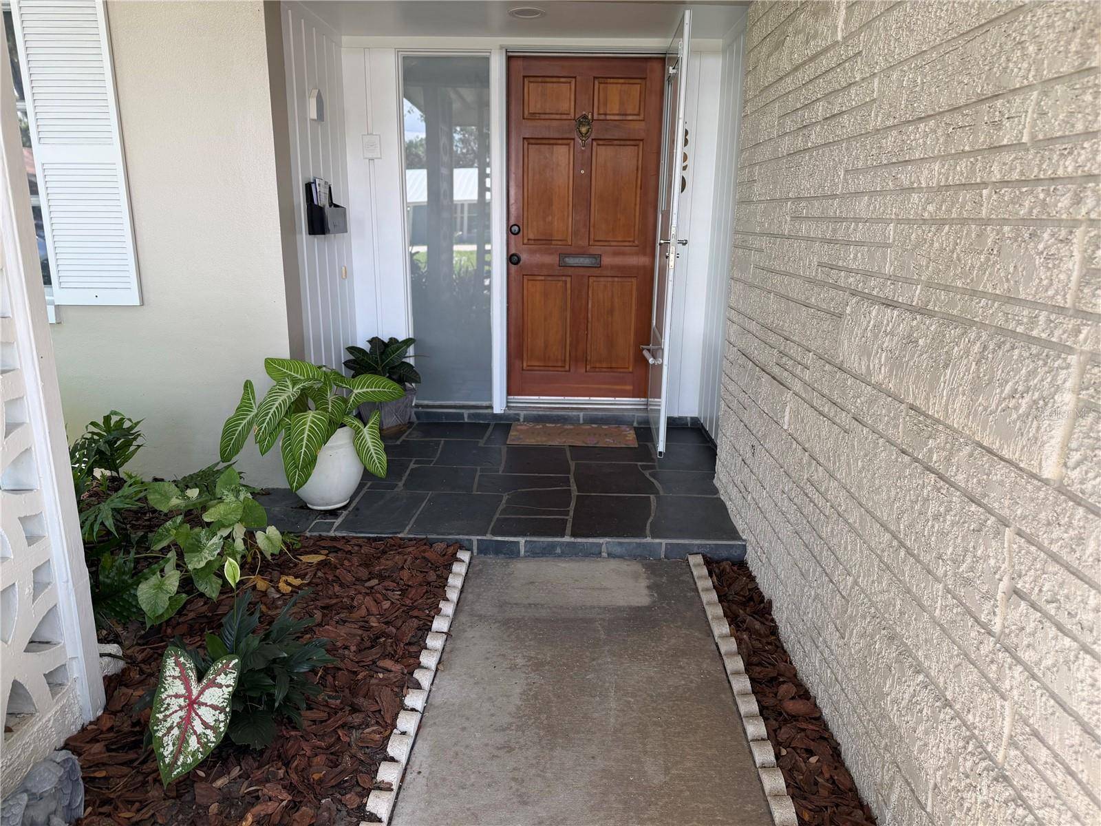 1820 NORTHWOOD DR, Clearwater, FL 33764