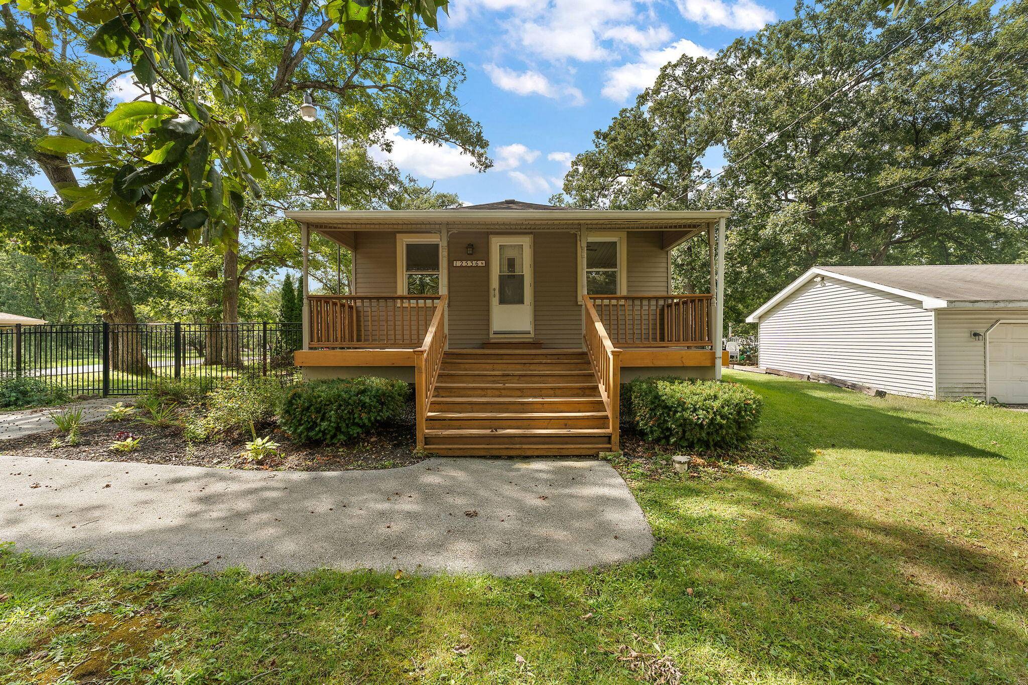 12536 Parrish Avenue, Cedar Lake, IN 46303