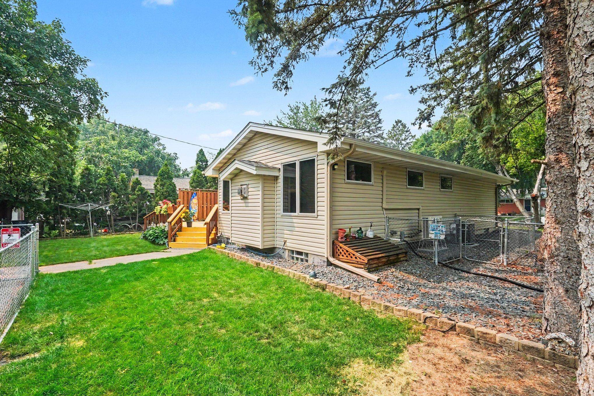 4858 Carolyn LN, White Bear Lake, MN 55110